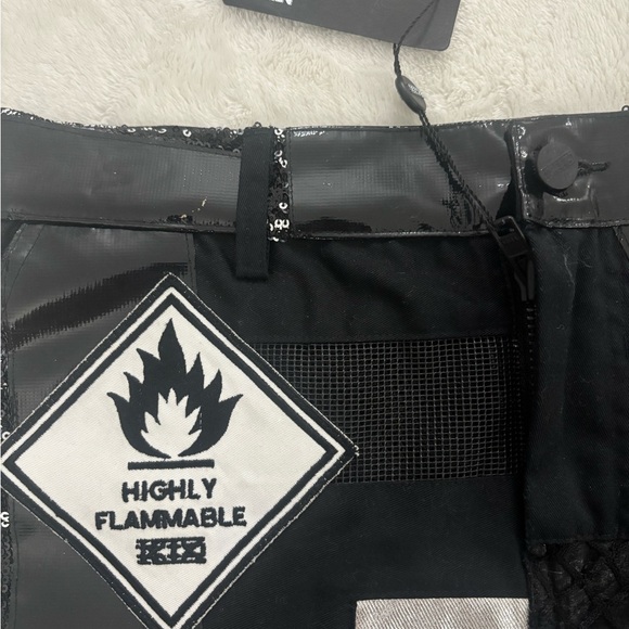 KTZ Multi-Fabric Patchwork Mini Skirt RARE Medium NWT Designer KOTON TO ZAI - Picture 4 of 13